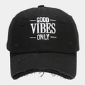 Λεπτομέρεια κεντήματος Good Vibes Only σε μαύρο βαμβακερό καπέλο με vintage όψη - Ρυθμιζόμενο / Μαύρο