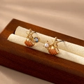 Orecchini a stella marina e conchiglia con perle e strass colorati in scatola di legno - Arancione Piccolo
