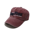 Detail of vintage burgundy baseball cap with high-quality 3D New York embroidery - M(56-58cm) / Burgundy