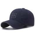 Berretto sportivo blu navy ad asciugatura rapida con dettagli riflettenti - Tessuto Completo Blu Notte