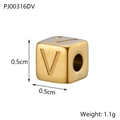Detailed view of square golden 26 letter V bead with size 0.5cm and weight 1.1g - Letter V / Gold