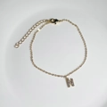 Elegante pulsera de inicial N con circón chapado en oro de 18K y cadena ajustable - Letra A
