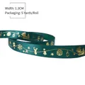 Nastro natalizio verde scuro con renne dorate e motivi a fiocchi di neve, largo 1.3CM - Nastro Natalizio Verde con Stampa in Oro / 4.5m/Rotolo