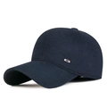 Winter-Thermokappe für Herren in Dunkelblau mit Ohrenschutz und feinen Metalldetails - Verstellbar / Marineblau