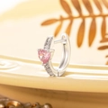 Elegante silberne Herzohrringe mit rosa Zirkonia und funkelnden Pavé-Kristallen - Rosa (A398-1) (Einzelstück)