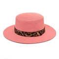 Dettaglio della trama del cappello in paglia rosa con fascia leopardata e fibbia oro - M (56-58cm) / Rosa
