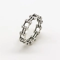 Anello punk retrò a catena cava da uomo in argento ossidato con stile industriale - Argento