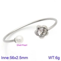 Silver open bangle with a shell pearl and clear flower zircon setting for women - Silver Clear Zircon Flower Style (KB123088-K)