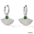 Silver vintage fan-shaped earrings with green zircon stone and textured metal finish - Pde824 Green Zirconium