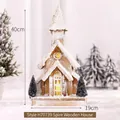 Église de Noël lumineuse en bois H70739 avec LED chaleureuses et neige artificielle 40cm - H70739 Maison à Toit Pointu en Bois
