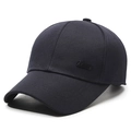 Gorra de béisbol clásica de algodón azul marino con placa de metal en vista 3/4 - Ajustable / Azul marino