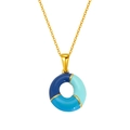 Collier en chaîne dorée avec pendentif circulaire en émail bleu en trois nuances - Style Lettre O Bloc de Couleur Bleue (S640G-001-O)