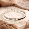 Bracciale rigido in acciaio argento con intarsio in madreperla e zirconi su pietra - Color Acciaio