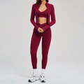 Dames 3-delige donkerrode yogaset met ritsjas, sportbeha en nauwsluitende fitnesspanty - S / 3-delige set (jack+bh+broek) / Kersenrood
