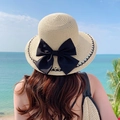 Cappello di paglia beige con grande fiocco nero ed eleganti dettagli all'uncinetto - Fiocco Beige (D-177)