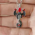 Pendentif dragon et épée vintage avec pierres rouges et émail noir style hip hop - Pierre gemme synthétique rouge avec chaîne en O en alliage (femme)