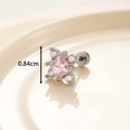 Orecchino a perno in acciaio con zircone rosa a rombo e cristalli floreali micro-pave - Rosa (Pezzo singolo)