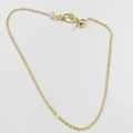 Close-up of golden cable chain bracelet with lobster clasp and adjustable sliding bead - 1.0MM O-Chain / Gold