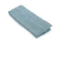 Bandeau en tricot côtelé bleu clair pour sport et soins du visage sur fond blanc - Bleu Brume
