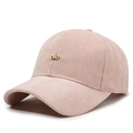 Gorra de béisbol de espiga rosa con logotipo metálico dorado para un estilo vintage - Ajustable / Rosa