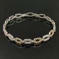 Bracciale a maglie geometriche bicolore oro e argento con zirconi scintillanti - Bracciale Geometrico Quadrato Bicolore SL343