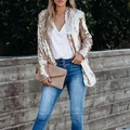 Women's sparkling gold sequin blazer jacket with long sleeves and tailored slim fit - S / Light Gold