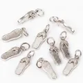Lot de 10 breloques tongs argentées en cuivre pour la création de bijoux DIY et artisanat - N31 Slipper White Gold Plated / 1 pièce