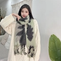 Thick mohair-like cashmere scarf in green and gray with tassels and irregular pattern - Green Leaf Pattern
