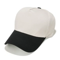 Dettaglio cappellino baseball a 5 pannelli bicolore con visiera a contrasto in twill di cotone - Nero