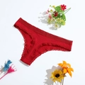 Red low-rise thong for women with ribbed cotton fabric and delicate lace trim accents - M(28) / Red