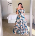 Détail d'une robe longue bohème à épaules dénudées avec imprimé floral tropical et taille - S / Feuille