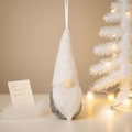 Ciondolo gnomo di Natale nordico bianco e grigio con barba di peluche e cappello feltro - Bianco a Maglia Fine A