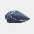 Détail du béret en jean avec coutures effilochées et design en patchwork rétro - Taille Unique (57cm) / Bleu Denim