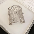 Brazalete de malla plateada con cristales incrustados en un diseño abierto moderno - Estilo de Diamantes de Imitación Tejidos en Rejilla Plateado (42#)