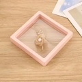 Rosa quadratische PE-Film Schweberahmen Schmuckbox für Ringe und Broschen - Hellrosa (hängebox); 7*7*2cm
