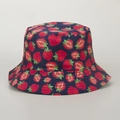 Chapeau bob bleu foncé à imprimé fraises avec large bord et bordure surpiquée - M (56-58cm) / Noir