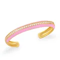 Dettaglio del bracciale dorato con smalto rosa e pavé di zirconi bianchi scintillanti - Rosa