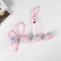 Detail von rosa und blauem geflochtenem Baumwollseilball und Knotenkaupielzeug für Hunde - 4-teiliges rosa-blaues Knotenset