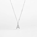 Elegante collana con ciondolo lettera A in argento sterling 925 con zirconi cubici luminosi - Argento 925 / Lettera A