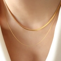 Collar de doble capa chapado en oro de 18K con cadena de serpiente y cruz fina - Collar de doble capa dorado