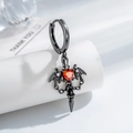 Orecchini gotici con ali di pipistrello nere, zircone a cuore rosso e punte - Ala Nera (A651-2)