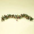 Ghirlanda natalizia grigio argento con luci LED, bacche rosse, pigne e casa in legno - 180cm Ghirlanda Verde Con Luci
