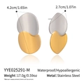 Detail view of two-tone stainless steel oval earrings with dimensions and weight info - Two-tone Gold & Silver Style (YYE025291-M)