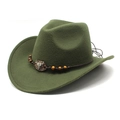 Dettaglio cappello da cowboy verde scuro con teschio di toro in metallo e cordino - M (56-58cm) / Verde Militare