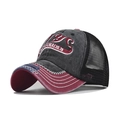 Dettaglio del cappello trucker NYC vintage lavato con visiera consumata e rete nera - Regolabile / NYS Nero Spliced