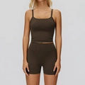 Set da yoga marrone caffè in due pezzi con reggiseno sportivo e pantaloncini a vita alta - Taglia S / Canotta+Pantaloncini-Caffè Scuro