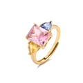 Detailansicht verstellbarer Goldring mit rosa Zirkonia und bunten Edelsteinen - Drei-Stein-Ring / Gold