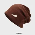 Berretto slouchy marrone caffè da donna con dettaglio logo in metallo minimale - Taglia Unica (54-58CM) / Caffè