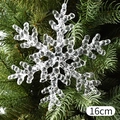 Ornement flocon de neige en acrylique transparent de 16cm suspendu à un sapin vert - Flocon de Neige Entièrement Transparent de 16 cm