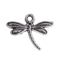 Colgante de libélula plateado antiguo de aleación para joyería DIY con textura de alas - Modelo 9055 (18*15mm) 0.6g
